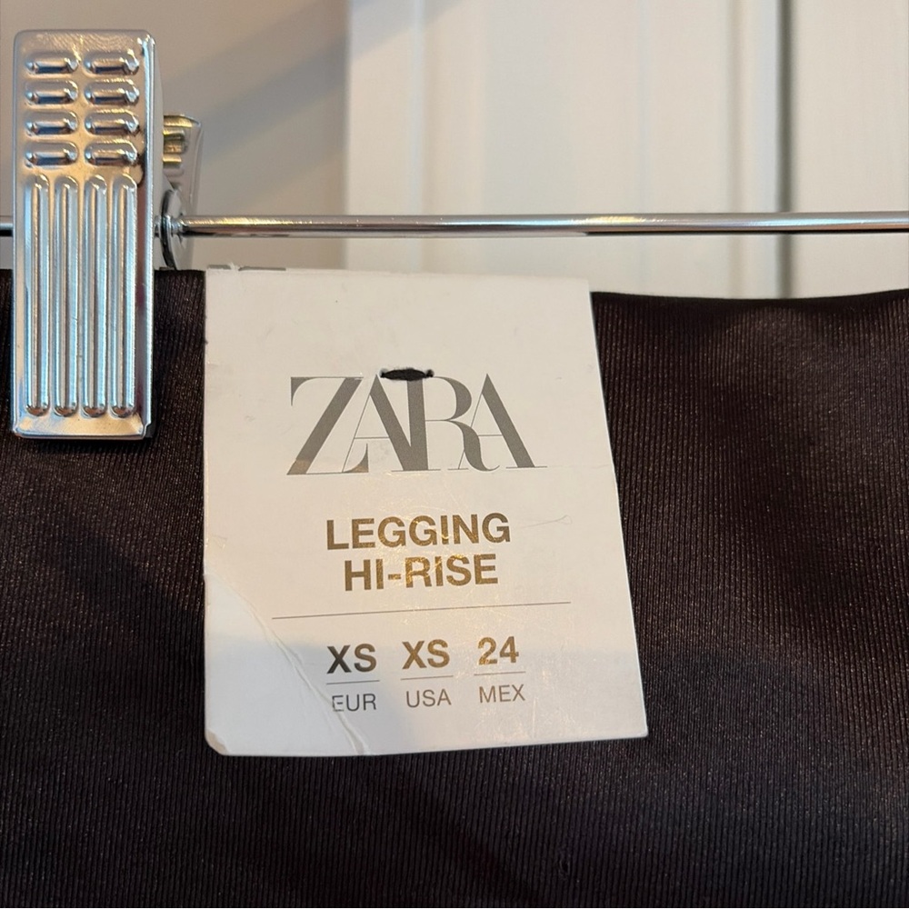 NWT ZARA Extra Long Slit Bottom Leggings Womens XS Black High Rise Minimalist - Picture 5 of 7